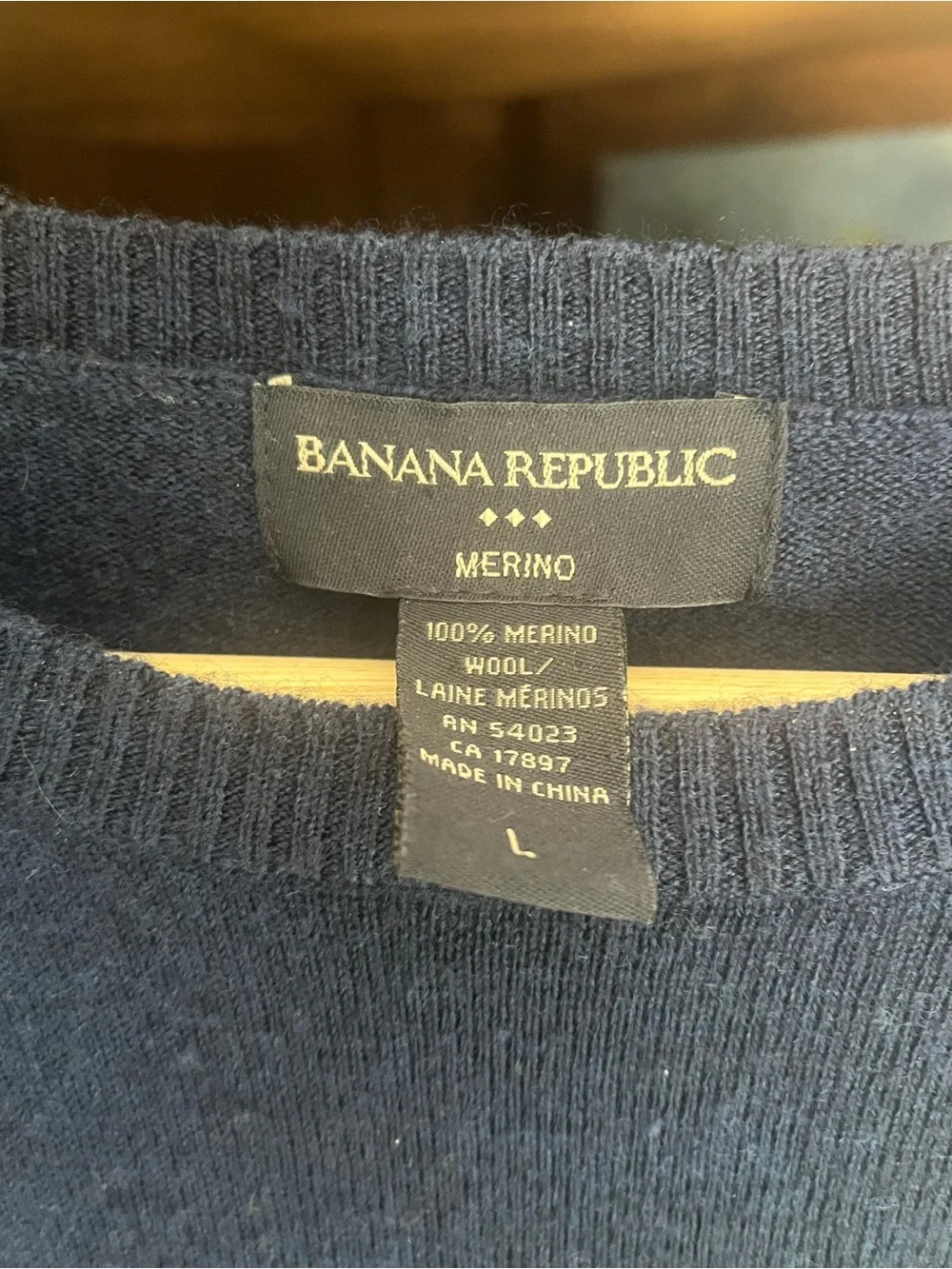Banana Republic Men's Dark Navy Crewneck Sweater 100% Merino Wool